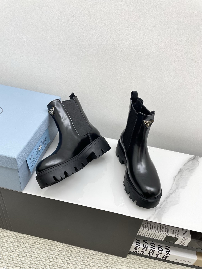 Pra*a boots